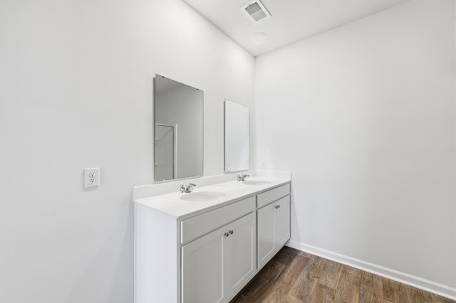 717 Ladywood Drive, Summerville, SC 29486