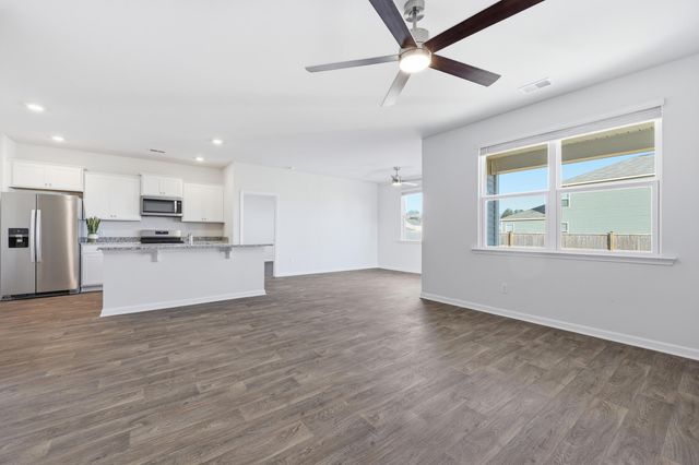 717 Ladywood Drive, Summerville, SC 29486