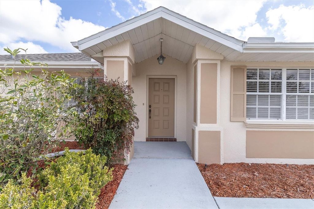 Image 2 of property listing at 5284 HANFORD AVENUE, Spring Hill, FL 34608