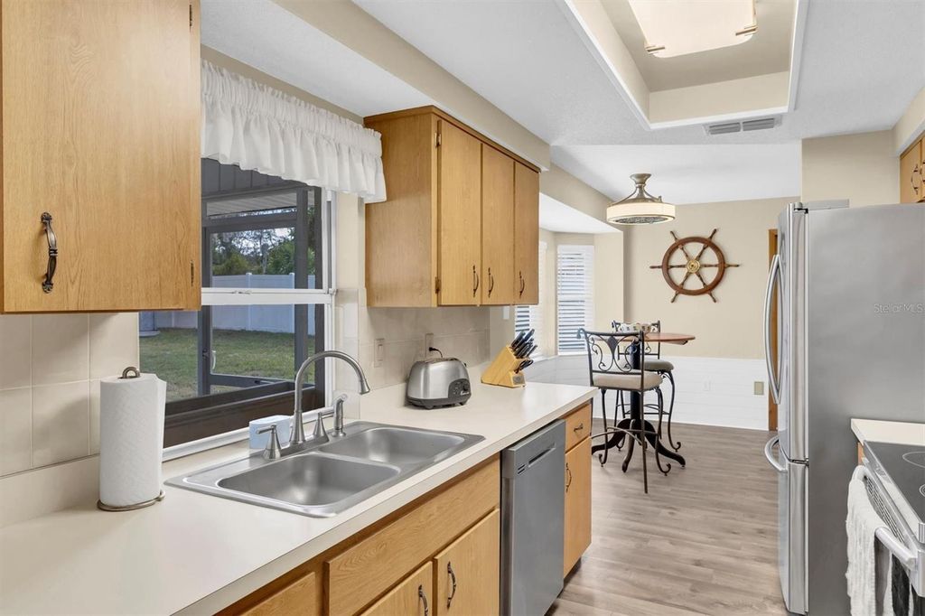 Image 10 of property listing at 5284 HANFORD AVENUE, Spring Hill, FL 34608