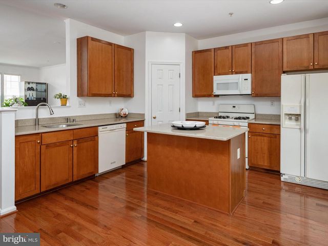 1028 RAILBED DR, Odenton, MD 21113