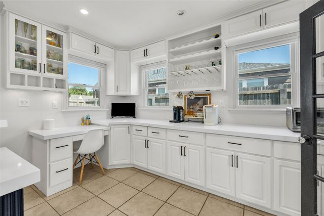 1547 S Columbia Place, Tulsa, OK 74104