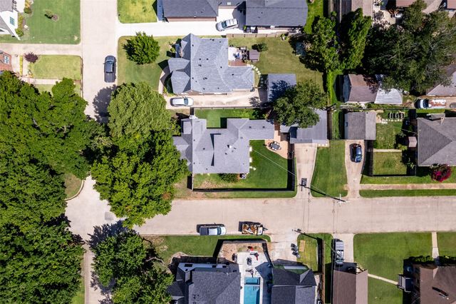 1547 S Columbia Place, Tulsa, OK 74104