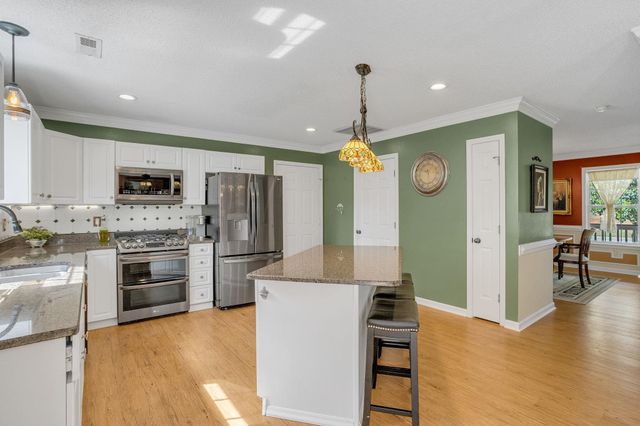 6 Kingfisher Drive, Simpsonville, SC 29680