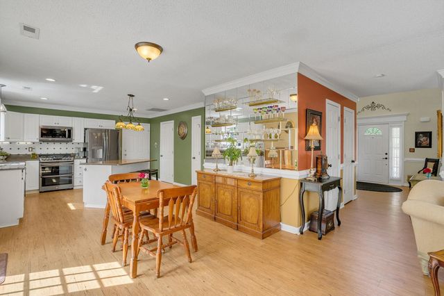 6 Kingfisher Drive, Simpsonville, SC 29680