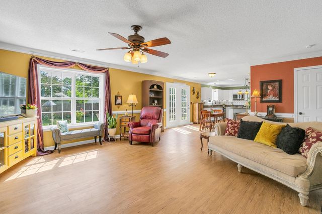 6 Kingfisher Drive, Simpsonville, SC 29680