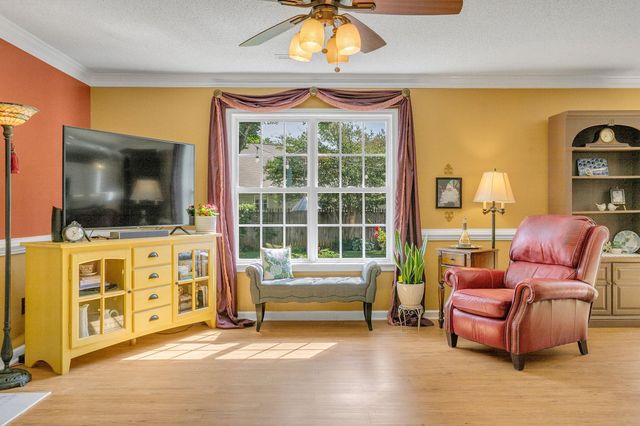 6 Kingfisher Drive, Simpsonville, SC 29680