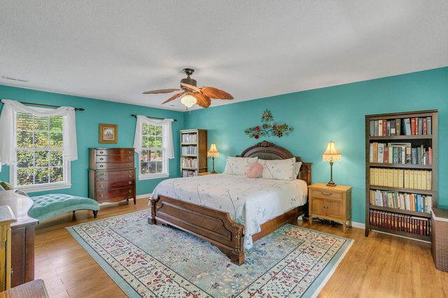 6 Kingfisher Drive, Simpsonville, SC 29680