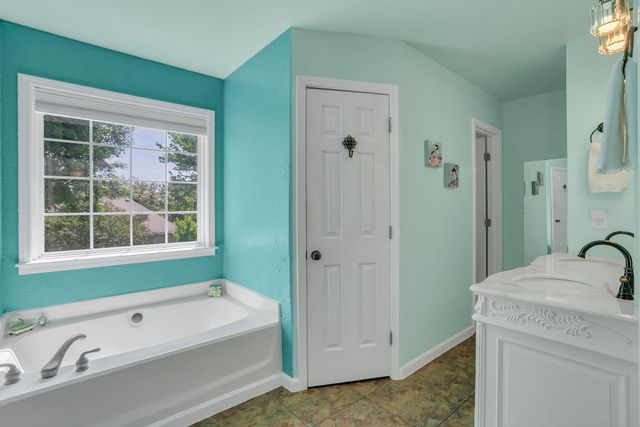 6 Kingfisher Drive, Simpsonville, SC 29680