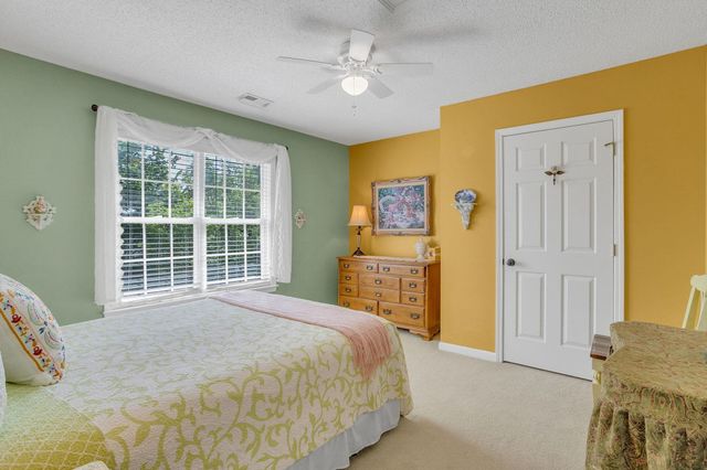 6 Kingfisher Drive, Simpsonville, SC 29680
