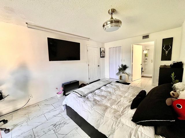 8301 SANDS POINT Boulevard S306, Tamarac, FL 33321
