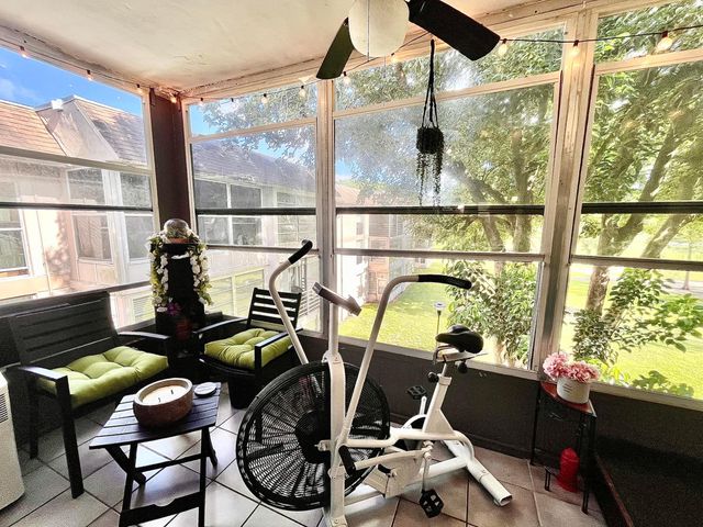 8301 SANDS POINT Boulevard S306, Tamarac, FL 33321