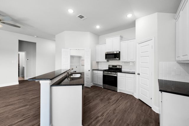 3809 Arrowchop Drive, Caddo Mills, TX 75135