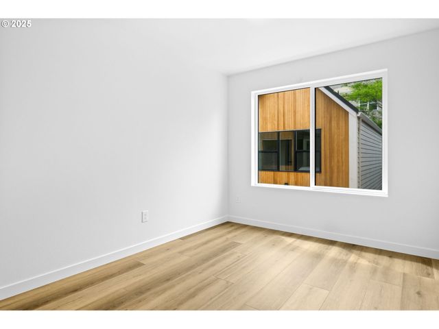 3520 Ne 44th Ave, Portland, OR 97212