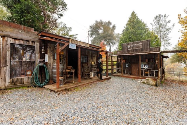 710 Cold Springs Rd, Placerville, CA 95667