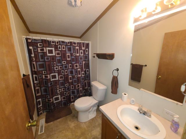 291 IL RT 2 49, Dixon, IL 61021