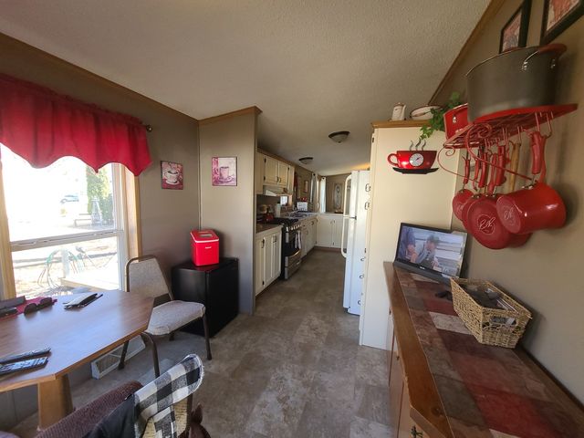 291 IL RT 2 49, Dixon, IL 61021