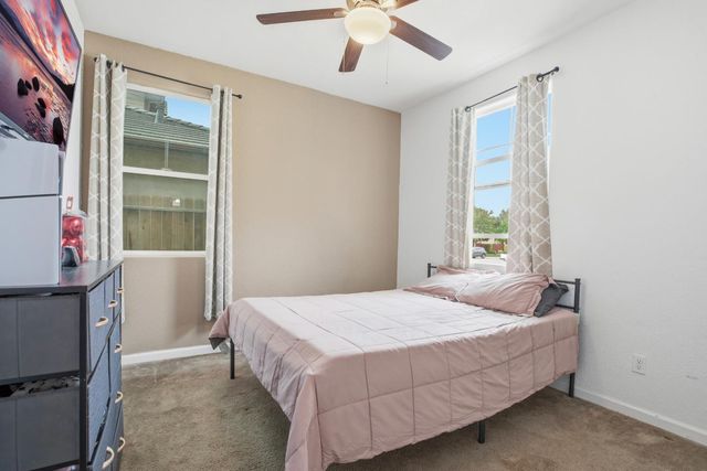 344 N Red Lion Way, Newman, CA 95360