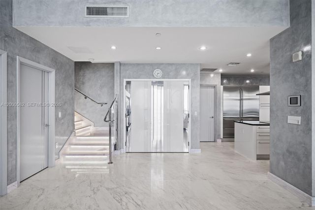 17121 Collins Ave PH4406, Sunny Isles Beach, FL 33160