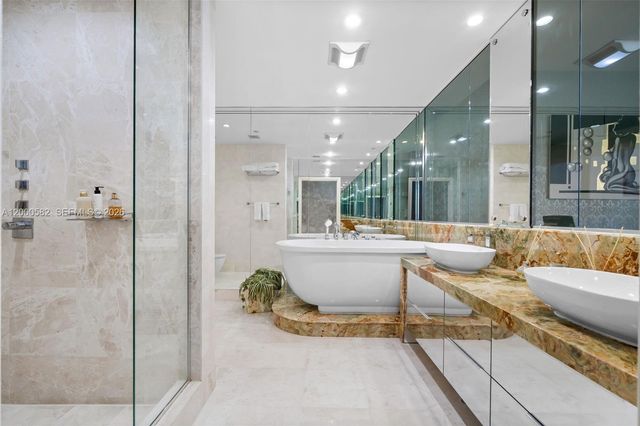 17121 Collins Ave PH4406, Sunny Isles Beach, FL 33160