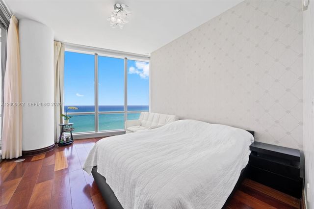 17121 Collins Ave PH4406, Sunny Isles Beach, FL 33160