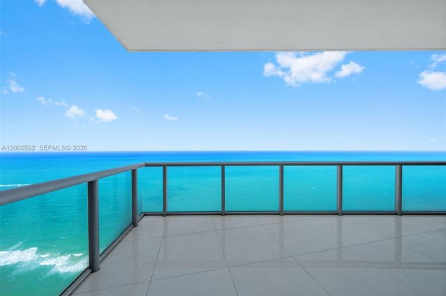 17121 Collins Ave PH4406, Sunny Isles Beach, FL 33160