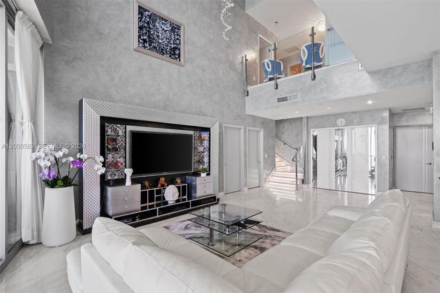 17121 Collins Ave PH4406, Sunny Isles Beach, FL 33160