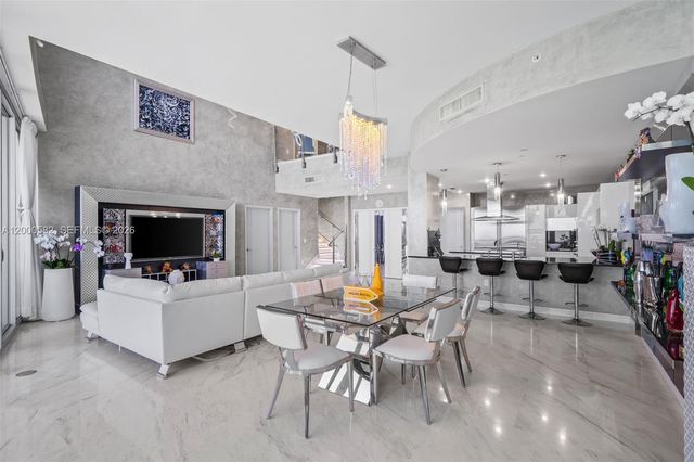 17121 Collins Ave PH4406, Sunny Isles Beach, FL 33160