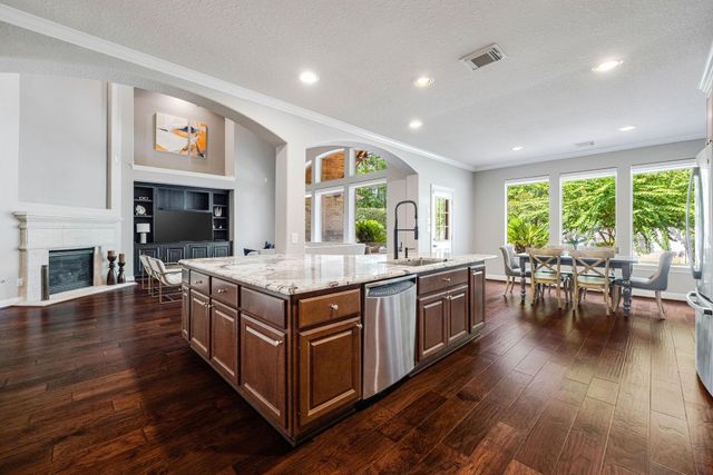 1926 Conifer Creek Trail, Houston, TX 77345