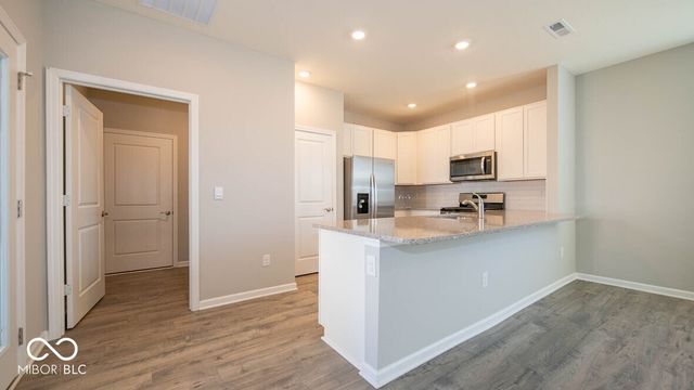 207 Springfield Crossing, Greenfield, IN 46140