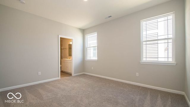 207 Springfield Crossing, Greenfield, IN 46140