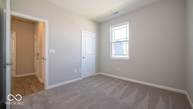 207 Springfield Crossing, Greenfield, IN 46140