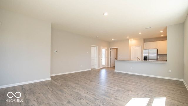 207 Springfield Crossing, Greenfield, IN 46140