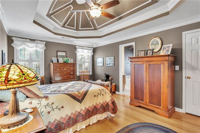 2340 Emerald Drive, Loganville, GA 30052