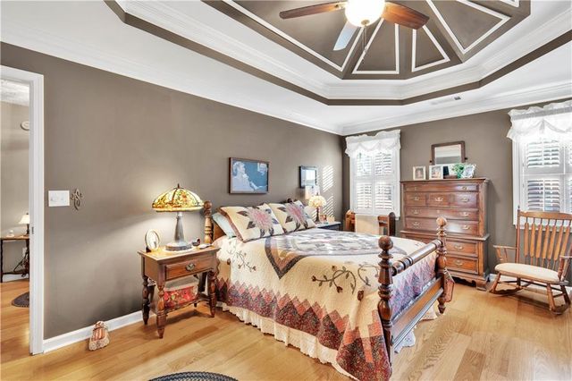 2340 Emerald Drive, Loganville, GA 30052