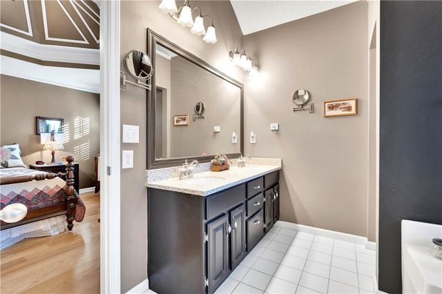 2340 Emerald Drive, Loganville, GA 30052