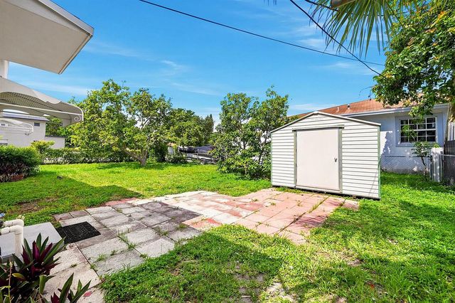 1716 N 25th Avenue, Hollywood, FL 33020