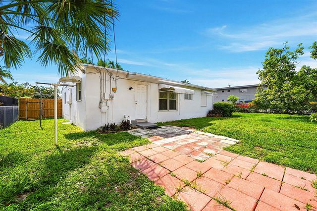 1716 N 25th Avenue, Hollywood, FL 33020