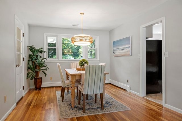 9 Cherry Ridge Rd, Acton, MA 01720