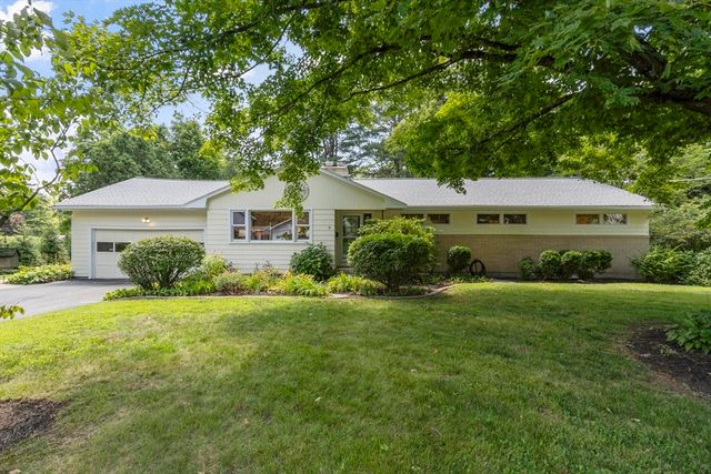 9 Cherry Ridge Rd, Acton, MA 01720