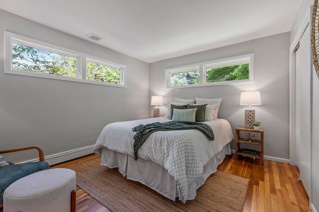 9 Cherry Ridge Rd, Acton, MA 01720