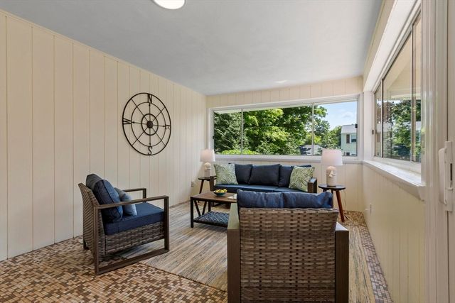 9 Cherry Ridge Rd, Acton, MA 01720