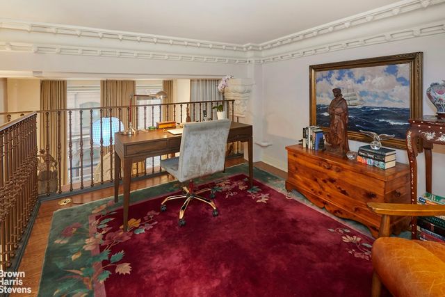 145 Nassau St Apt 2D, New York City, NY 10038