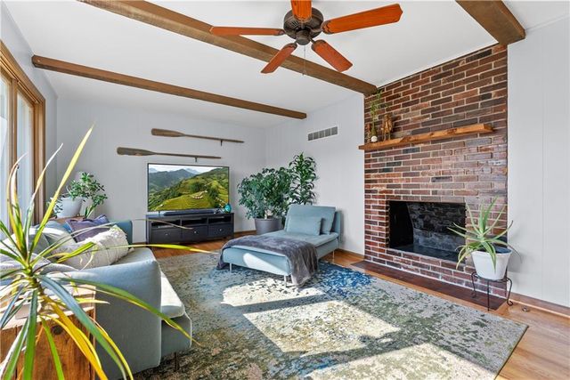 8401 Northern Street, Raytown, MO 64138