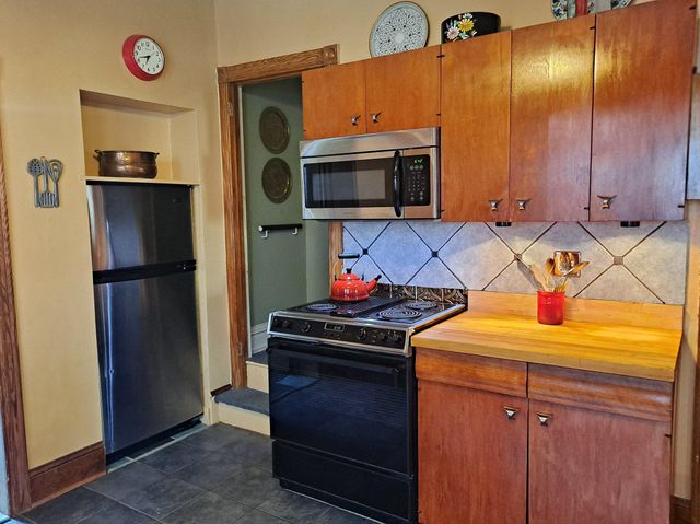 707 STANBRIDGE ST, Norristown, PA 19401