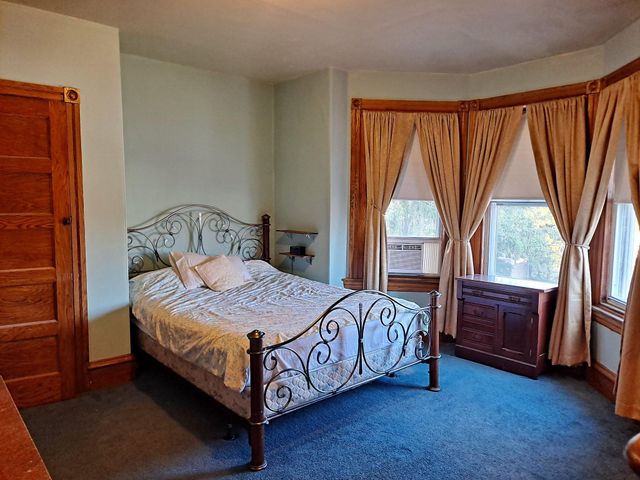 707 STANBRIDGE ST, Norristown, PA 19401