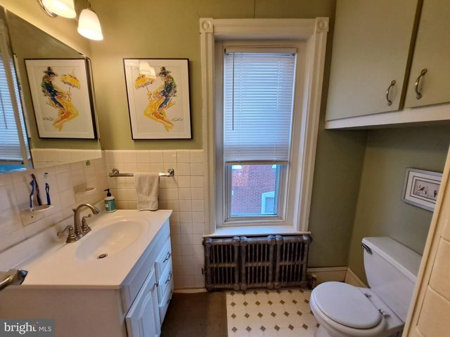 707 STANBRIDGE ST, Norristown, PA 19401