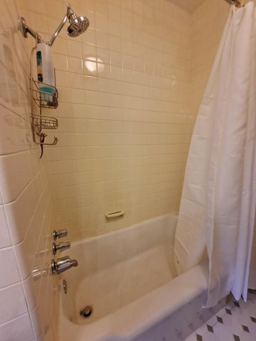 707 STANBRIDGE ST, Norristown, PA 19401