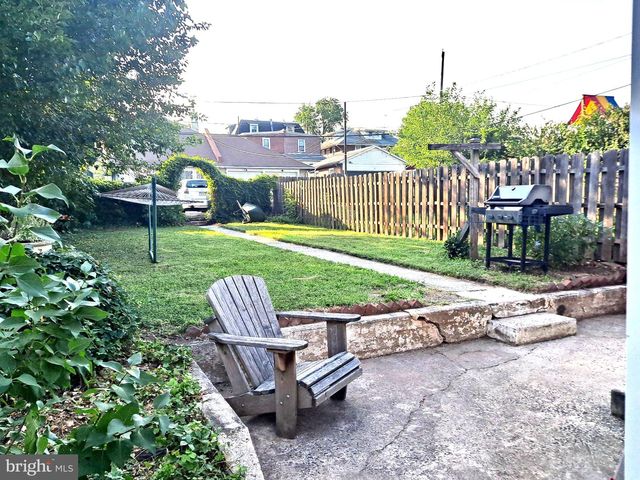 707 STANBRIDGE ST, Norristown, PA 19401