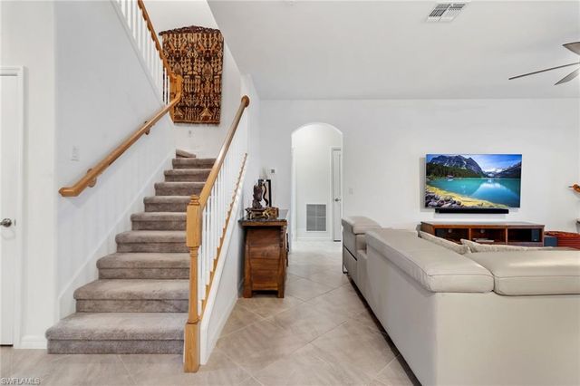 2516 Kona WAY, Naples, FL 34120